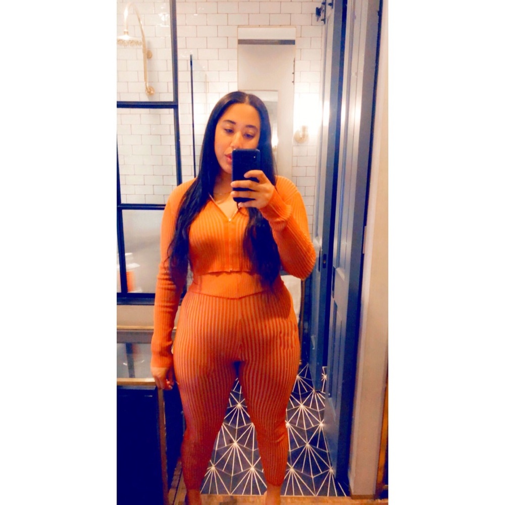 Meet your Posher, Ashley